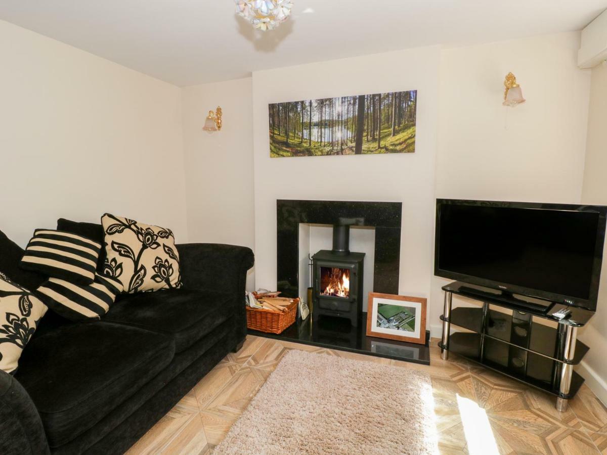 Rose Cottage Lydney Exterior photo